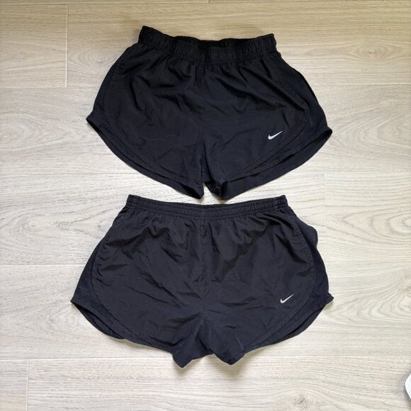 Nike Running Shorts – Set of 3 | Black & White - Picture 2 of 9